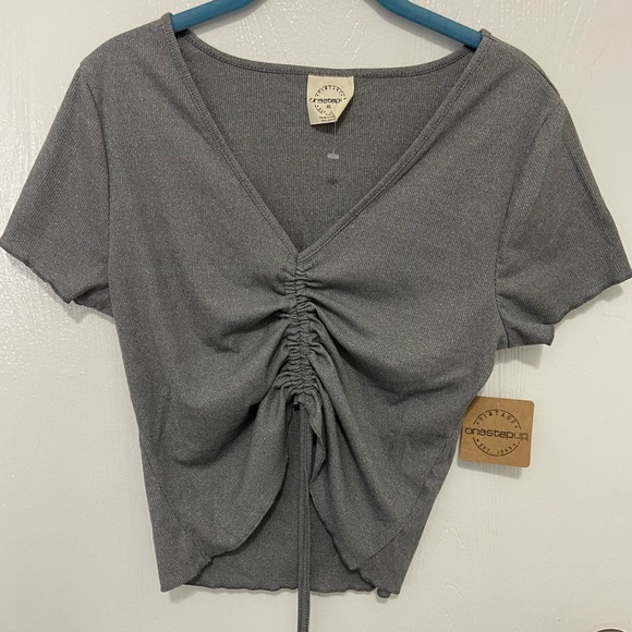 NWT Vintage OneStepUp Adjustable Crop Top - Picture 2 of 4